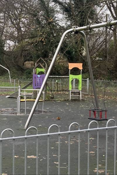 Merlin`s Bridge Community Council